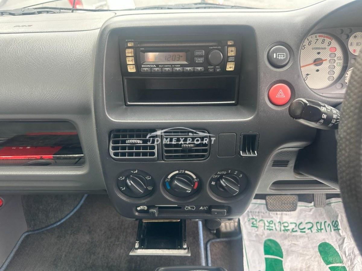 Honda Z 2001 thumbnail 7