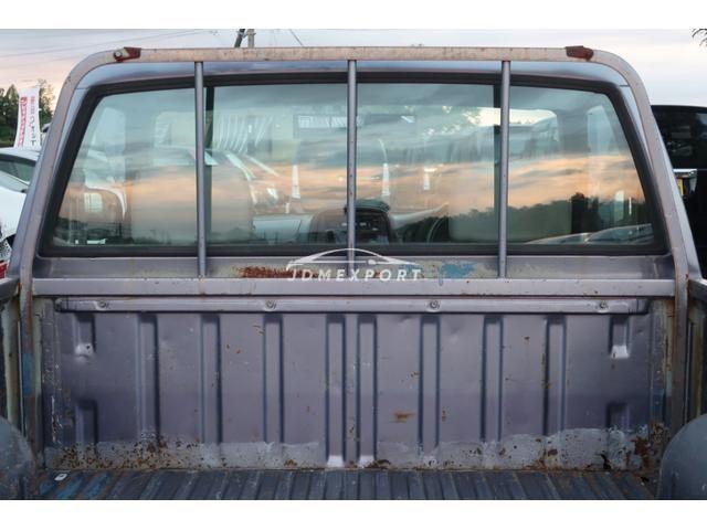 Nissan Datsun Truck 2001 thumbnail 21
