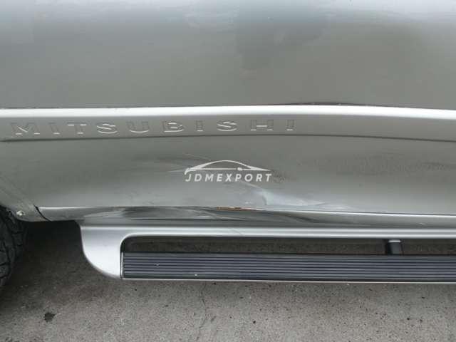 Mitsubishi challenger 1999 thumbnail 18