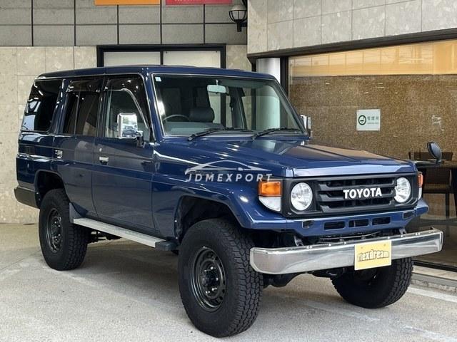 2001 Toyota Land Cruiser 4WD HZJ76V
