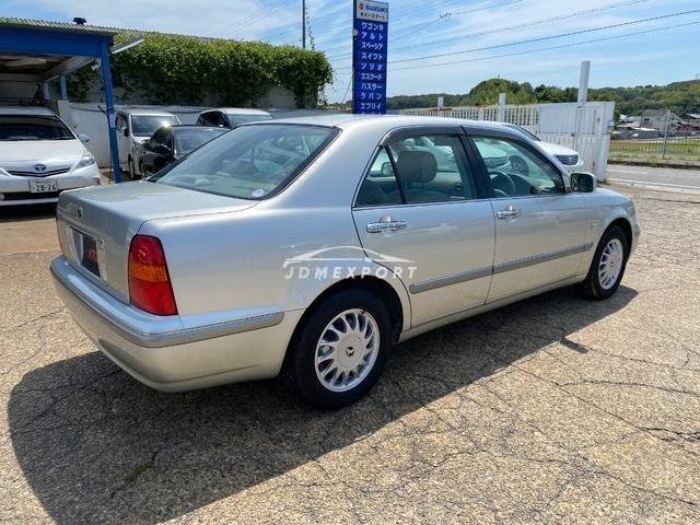 Toyota Progres 1999 thumbnail 2
