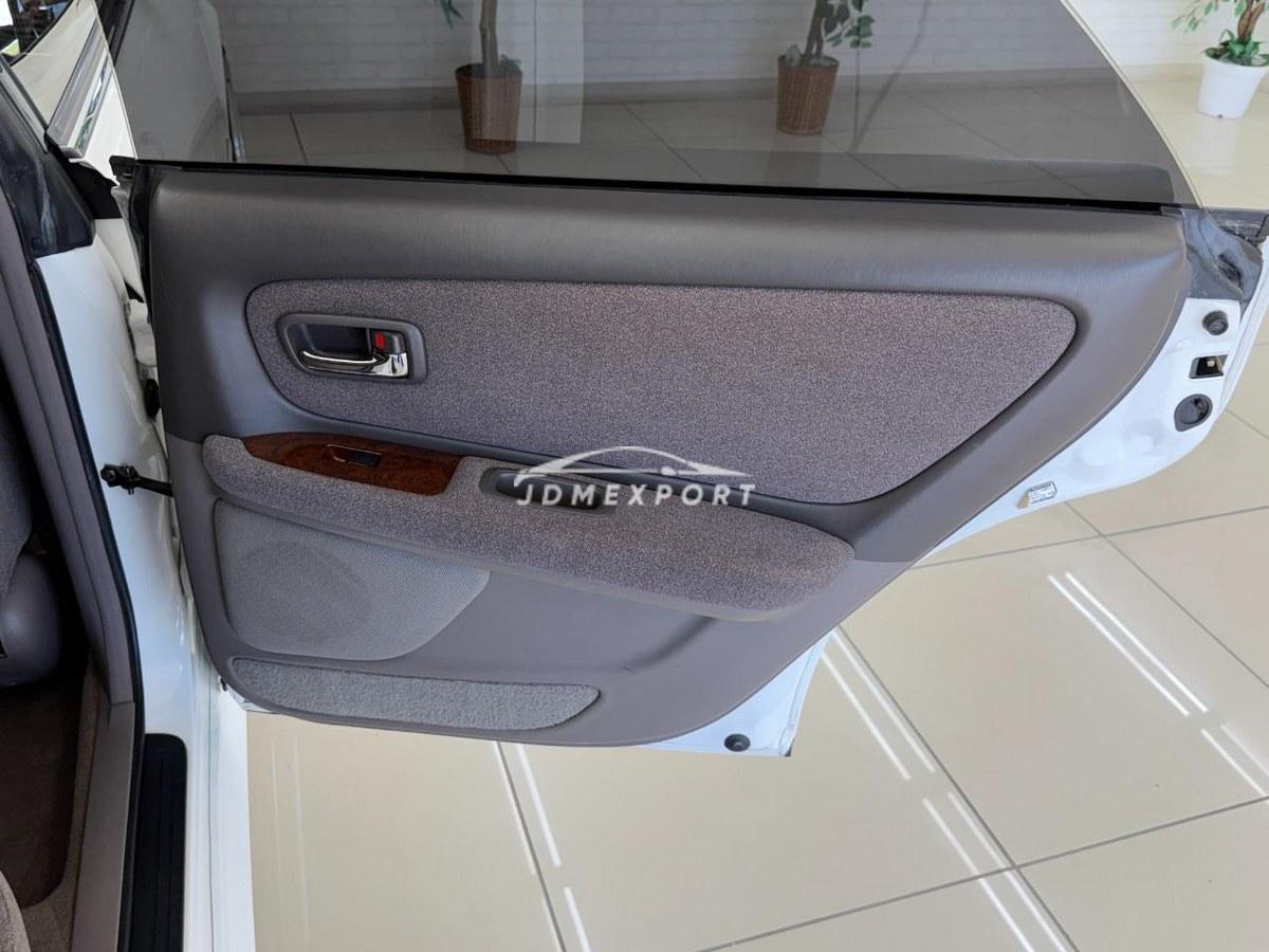 Toyota Mark II 1999 thumbnail 68