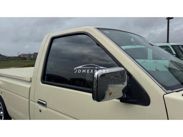 Nissan Datsun Truck 1995 thumbnail 19