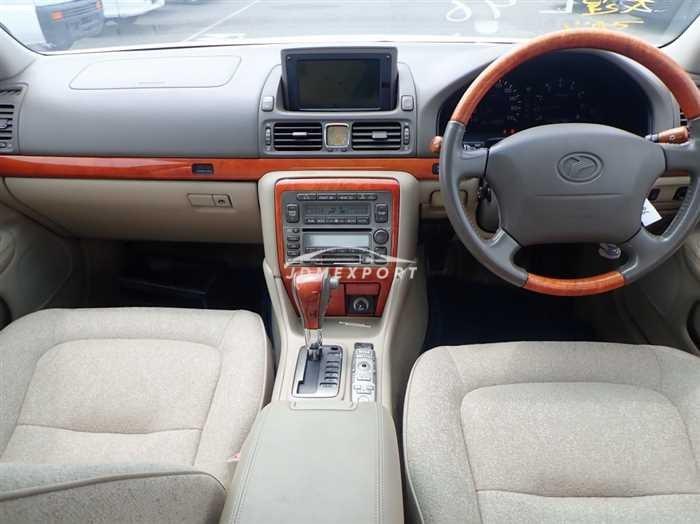 Toyota Progres 2001 thumbnail 19