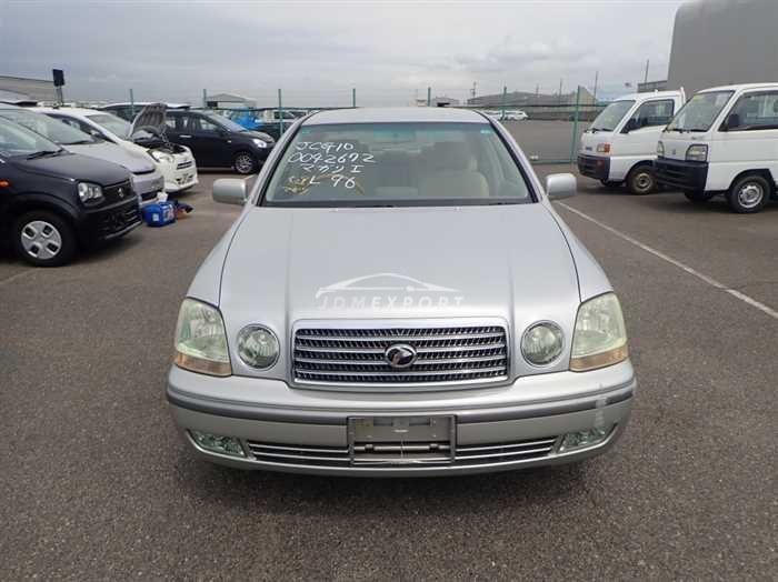 Toyota Progres 2001 thumbnail 7