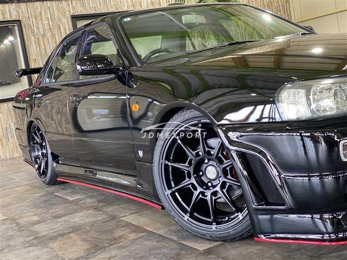 Nissan Skyline GT-R 2000 thumbnail 2