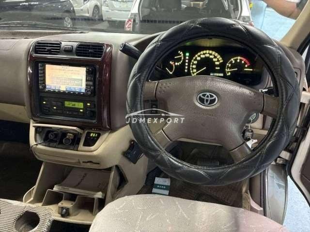 Toyota Grand Hiace 2000 thumbnail 17