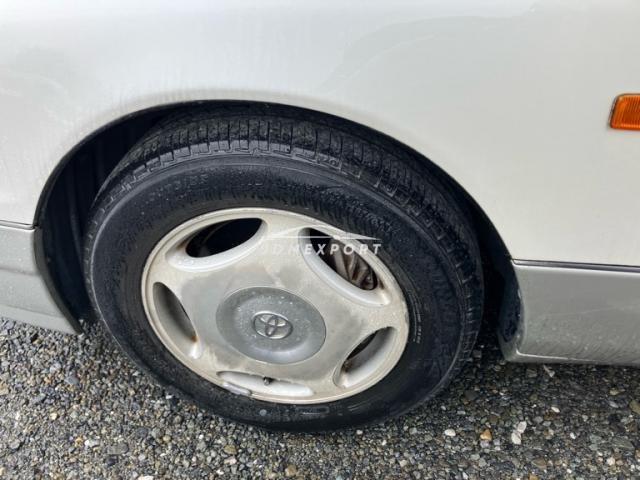 Toyota Celsior 1998 thumbnail 3