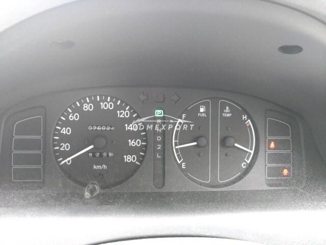 Toyota Sprinter Wagon 2000 thumbnail 10