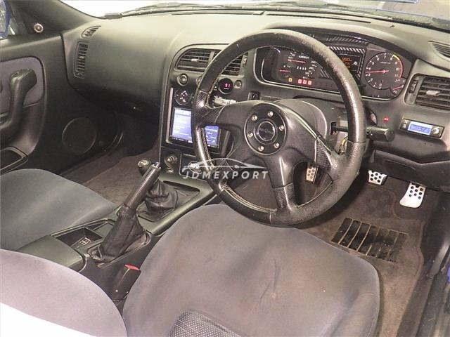 Nissan Skyline GT-R 1995 thumbnail 4