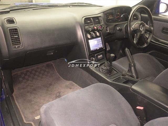 Nissan Skyline GT-R 1995 thumbnail 5