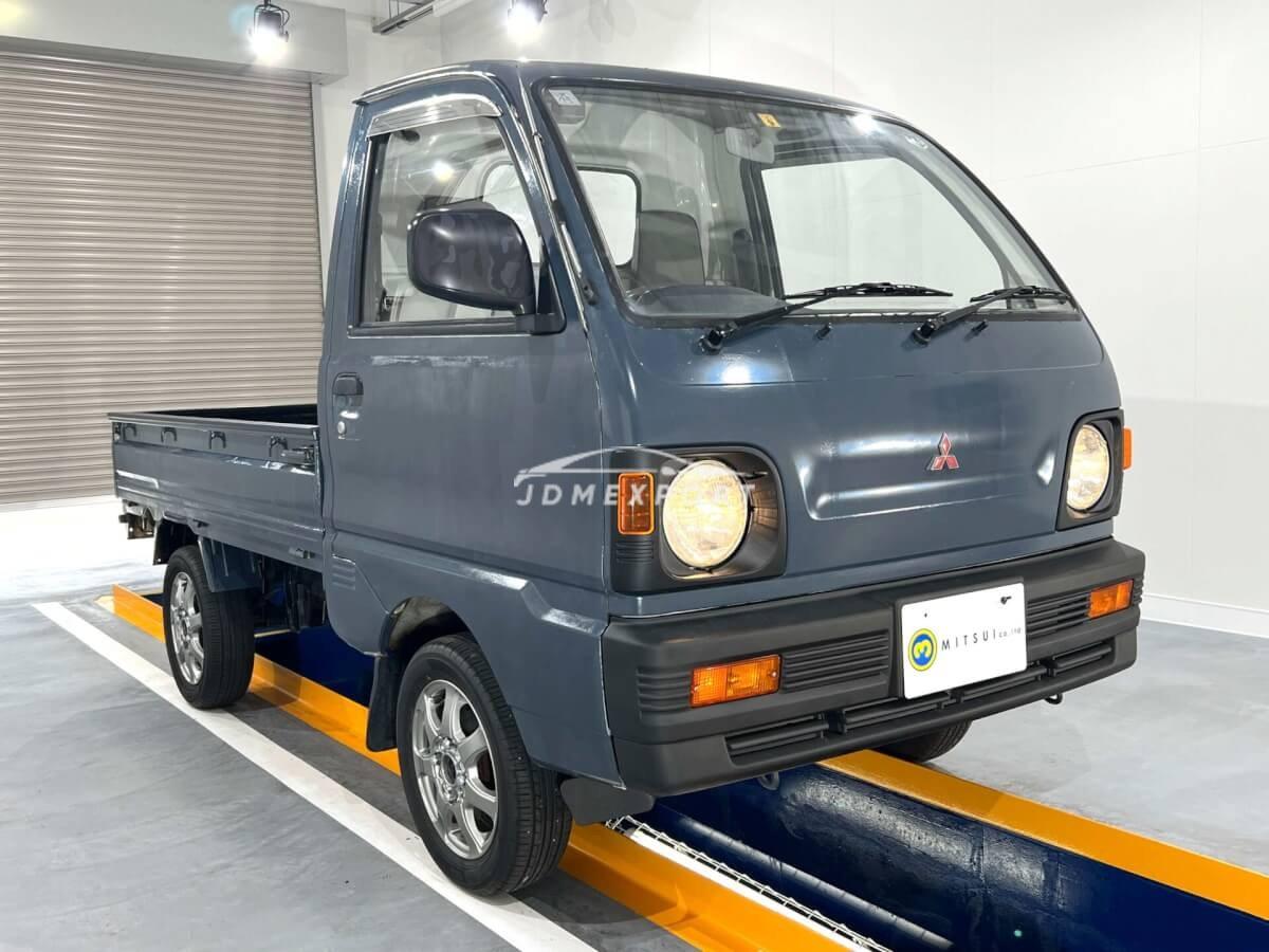 Mitsubishi Minicab Truck 1993