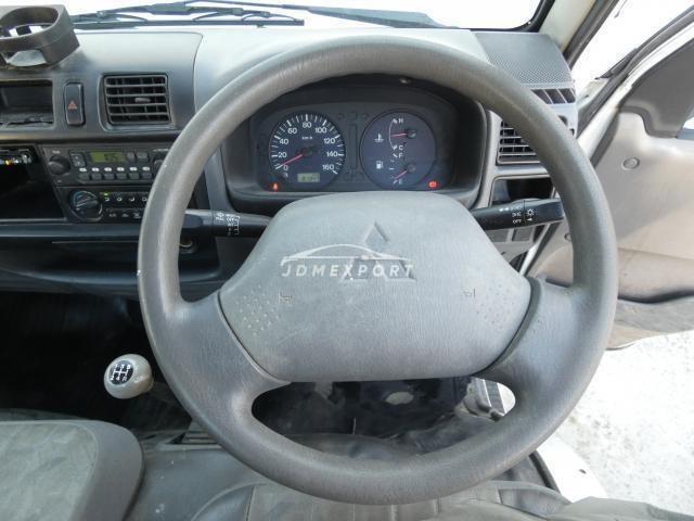 Mitsubishi Delica Truck 2001 thumbnail 14
