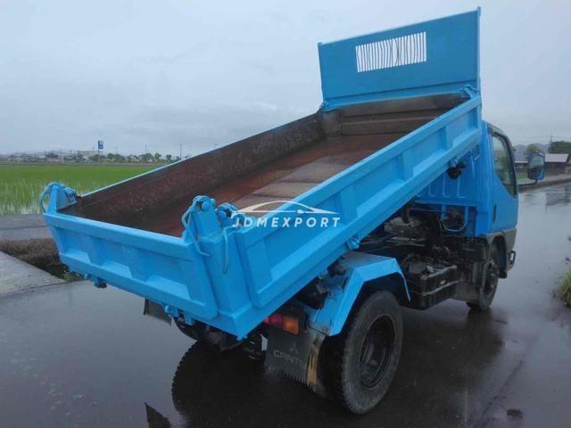 Mitsubishi Fuso Canter 2000 thumbnail 4