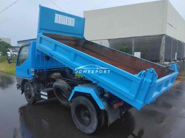 Mitsubishi Fuso Canter 2000 thumbnail 3